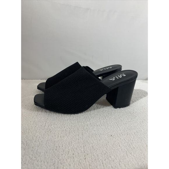 Mia Black Slip On Heels Womens Size 7 - Picture 1 of 7